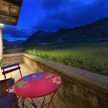 Goloseria Apartment *