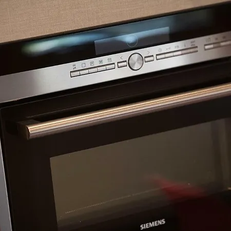 Goloseria Apartment *