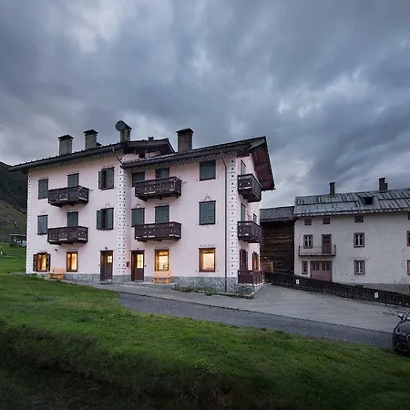 Goloseria Apartment